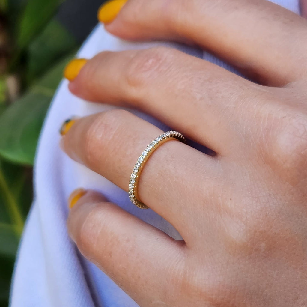 Suprene Bags Eternity Zirconia Ring