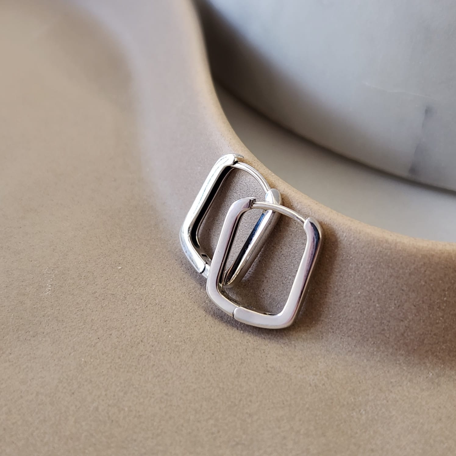 Suprene Bags Silver Square Huggie Earrings